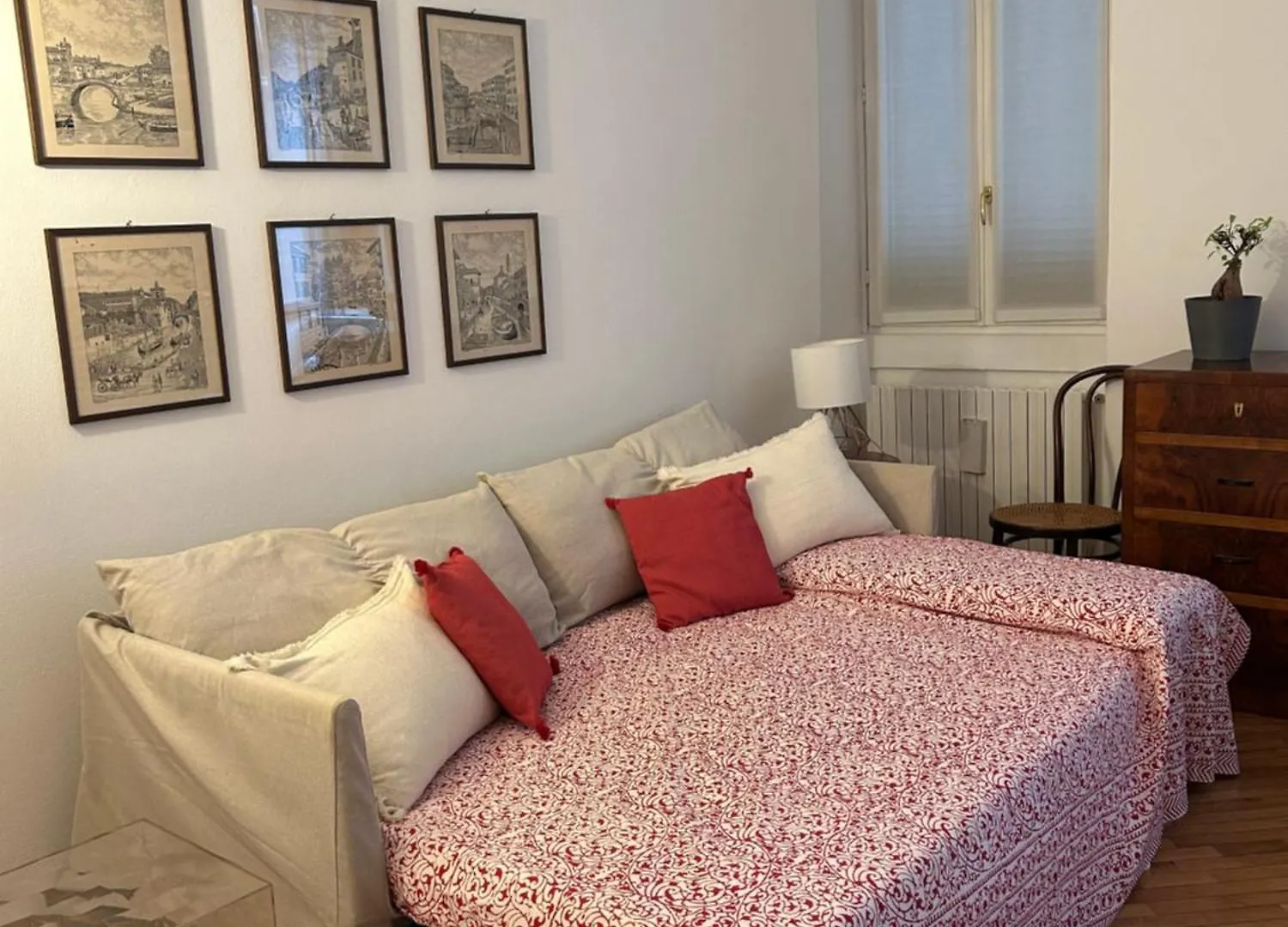 Bilocale Red House - Two Room Apartment Red House, Cosy Flat Milaan Italië