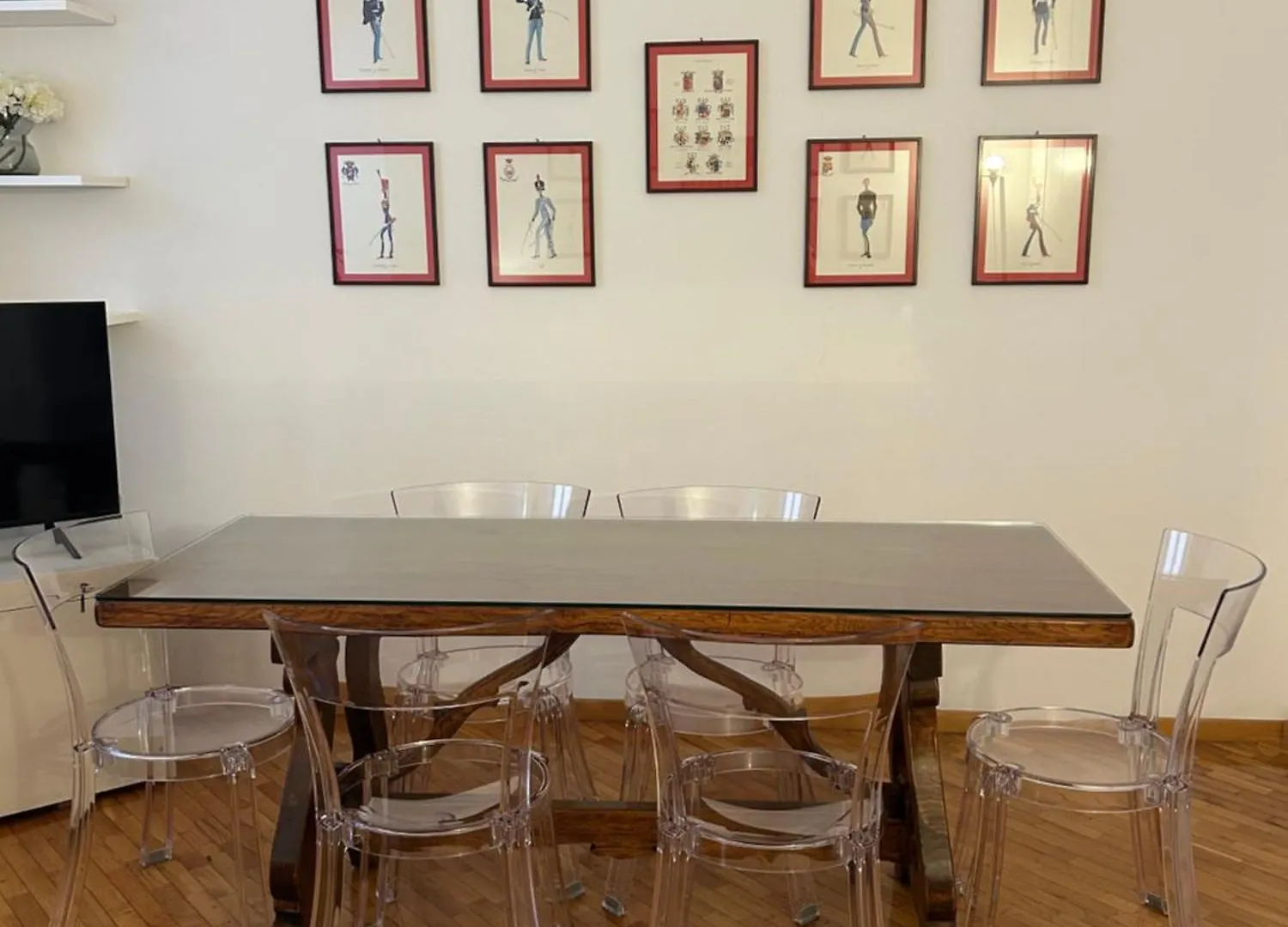 Bilocale Red House - Two Room Apartment Red House, Cosy Flat 米兰